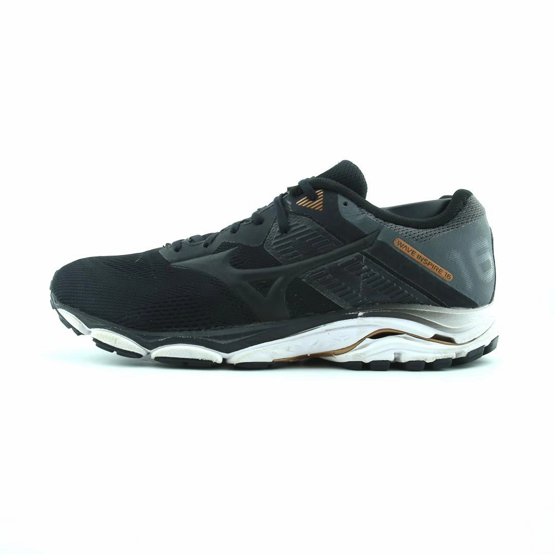 MIZUNO WAVE INSPIRE 16 Mizuno sporty athletic shoe styles