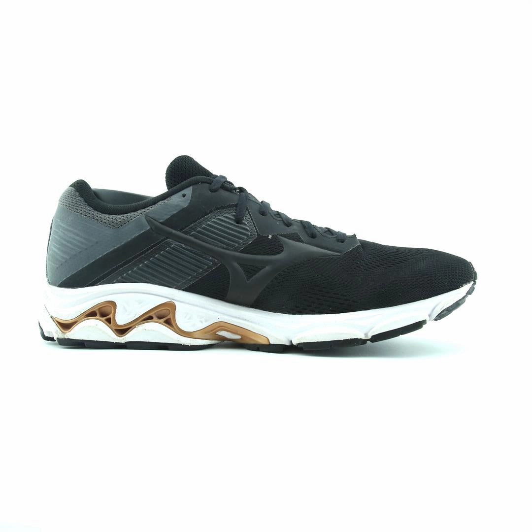 MIZUNO WAVE INSPIRE 16 Mizuno sport shoe styles