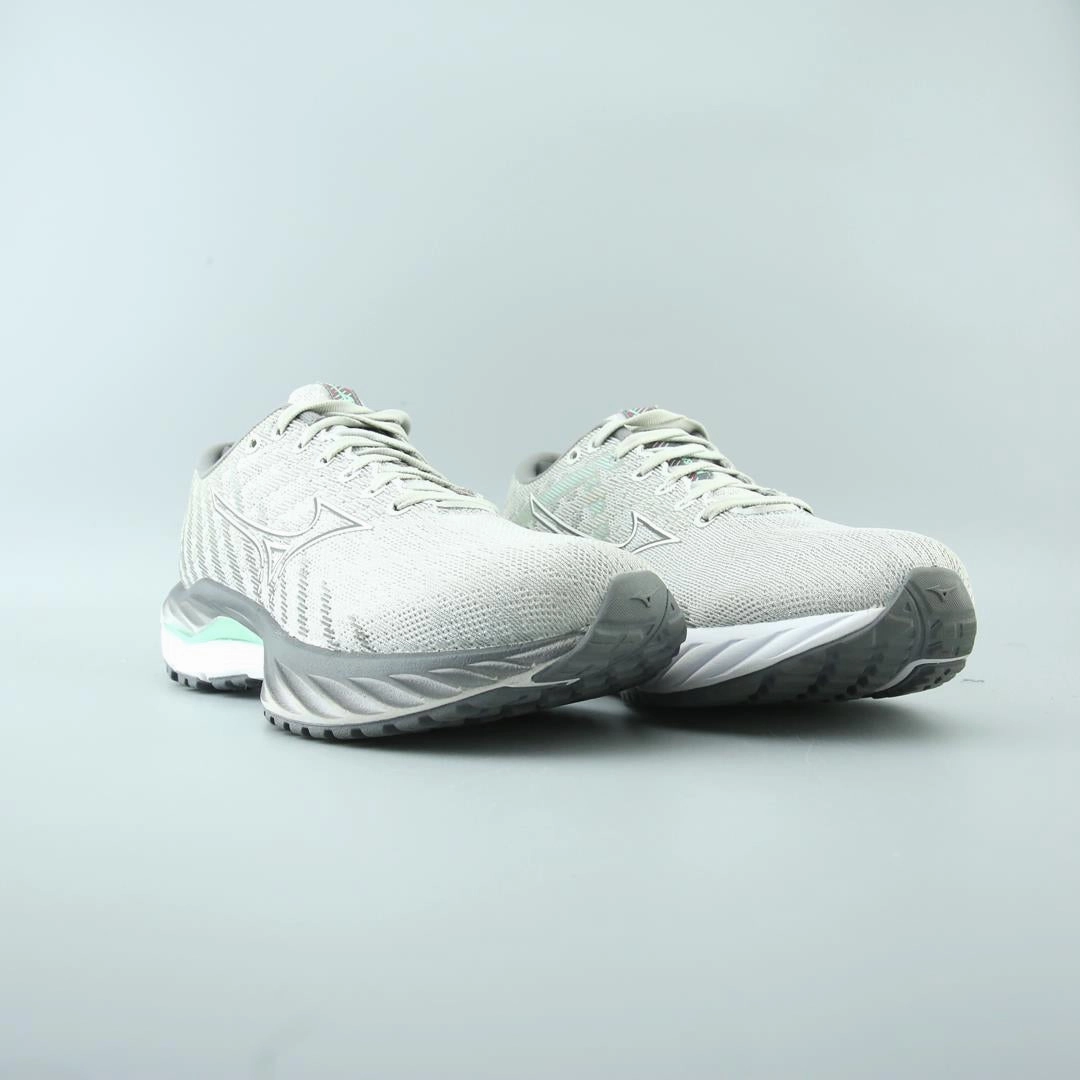 MIZUNO WAVE INSPIRE 19 Mizuno sport shoe styles