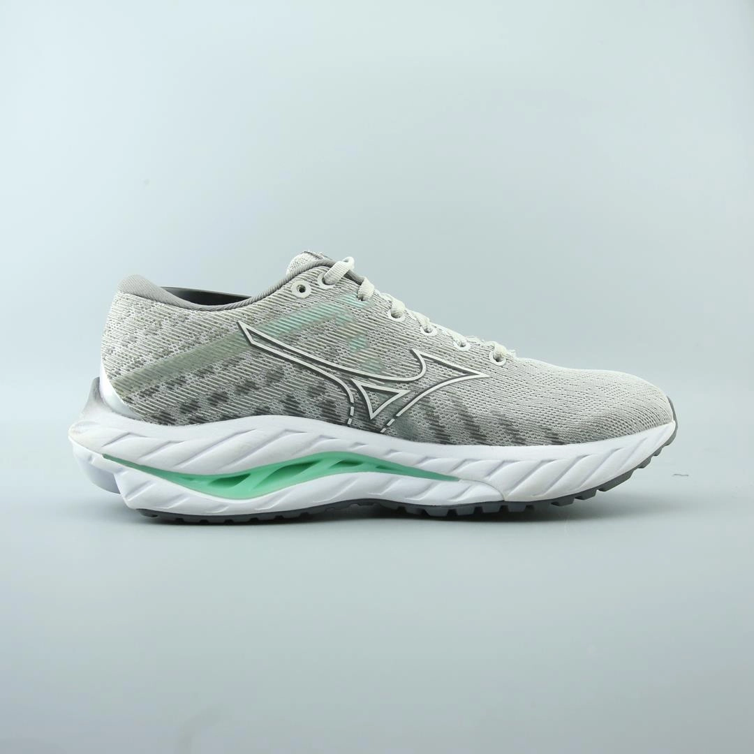 MIZUNO WAVE INSPIRE 19 Mizuno sport shoe styles