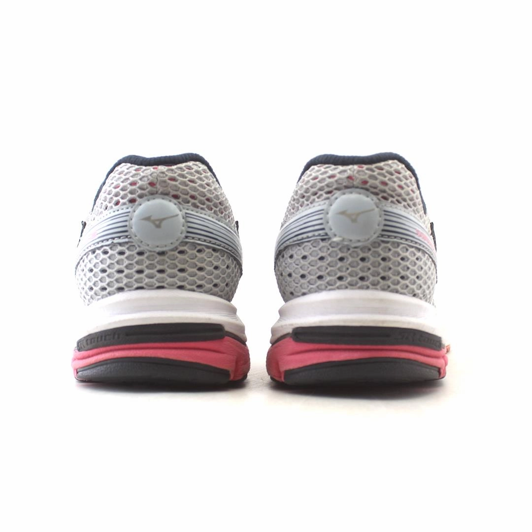 MIZUNO WAVE LEGEND 3 Mizuno sport shoe styles