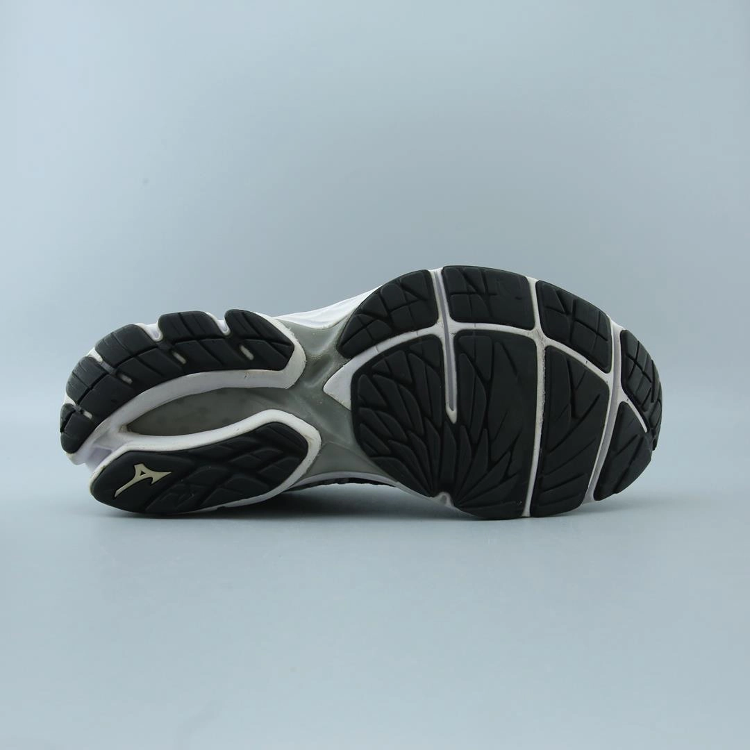 MIZUNO WAVEKNIT R2 Mizuno sport shoe styles