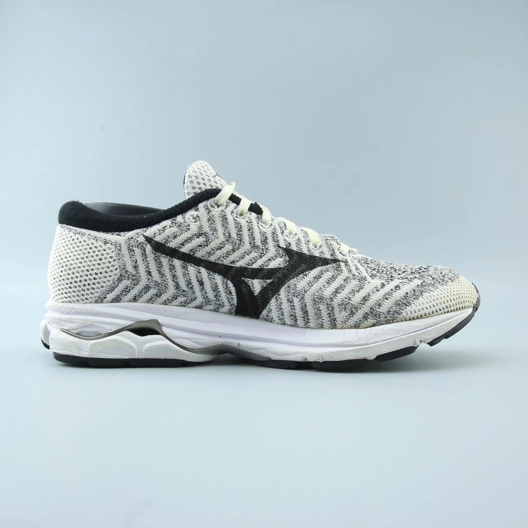 MIZUNO WAVEKNIT R2 Mizuno sport shoe styles