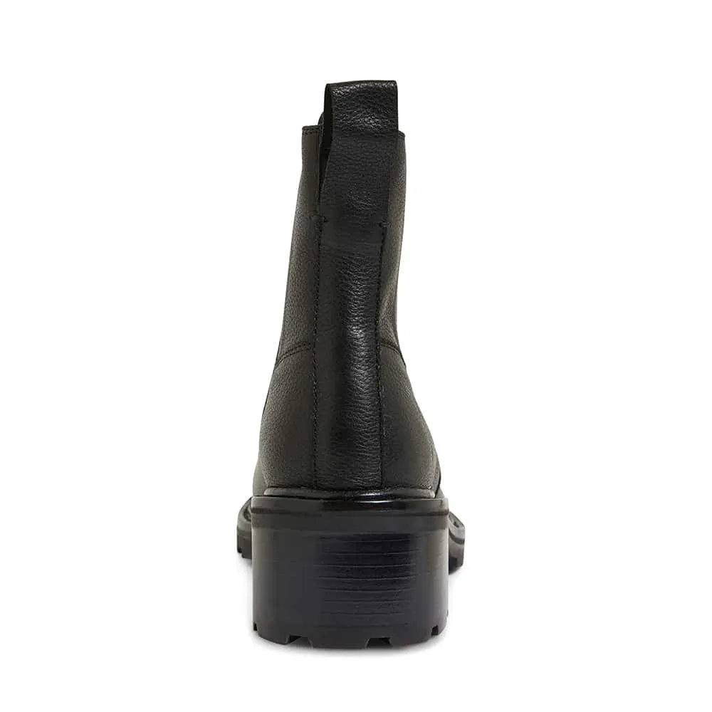 Nepal Boot in Black Leather