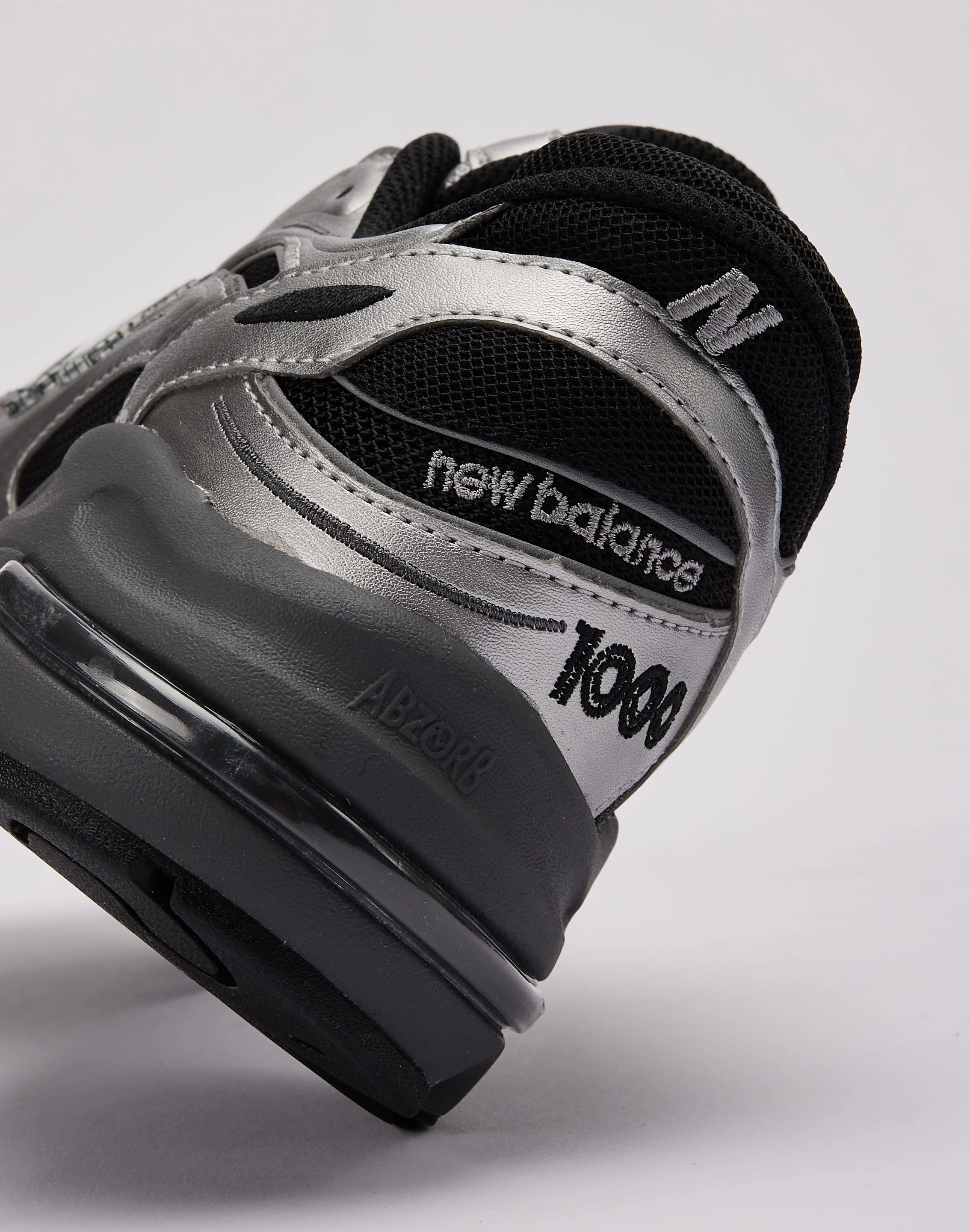New Balance 1000 Cushioned Shoes