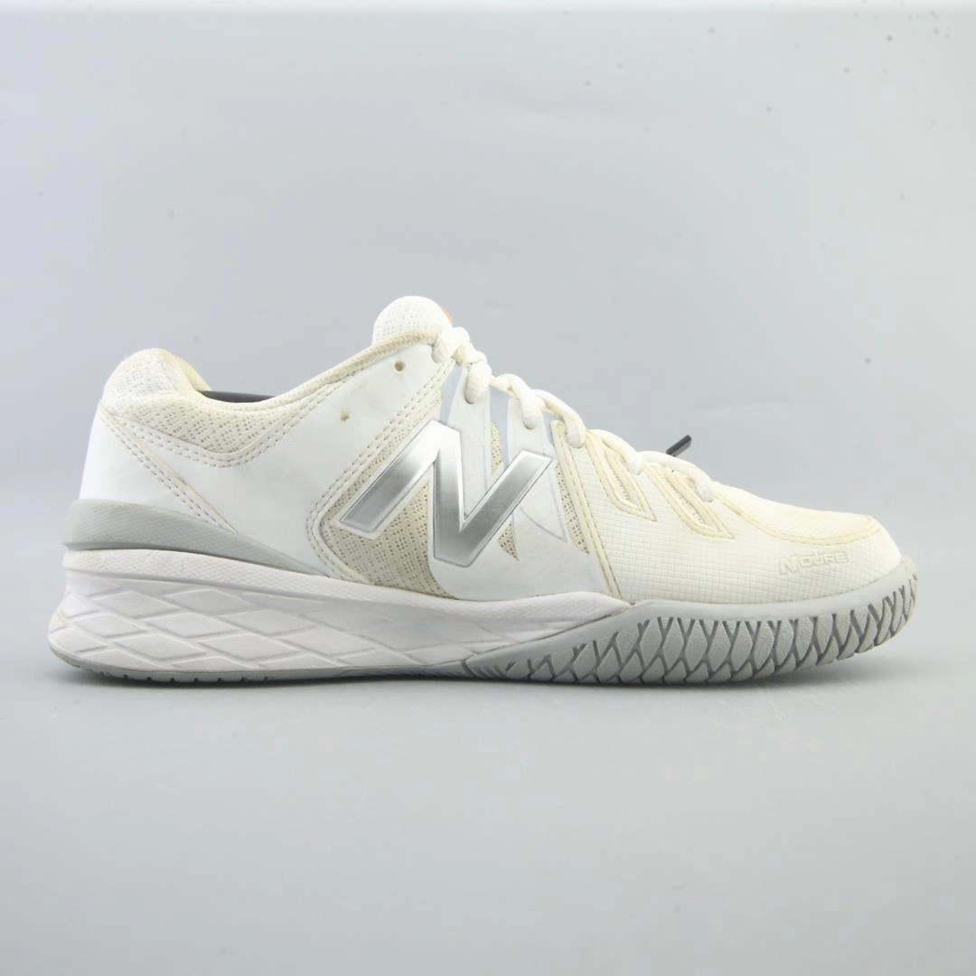 NEW BALANCE 1006 retro New Balance shoe shots