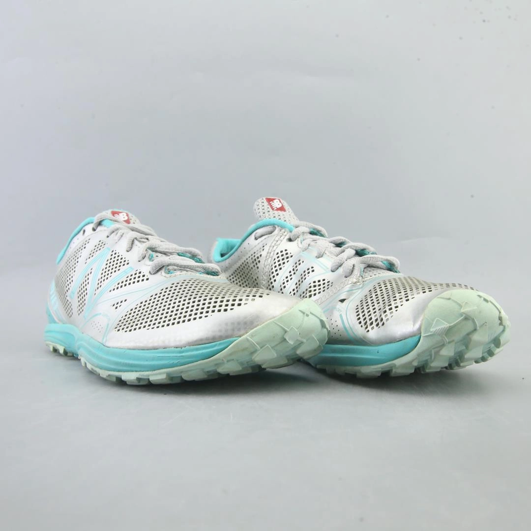 NEW BALANCE 110 New Balance casual shoe looks