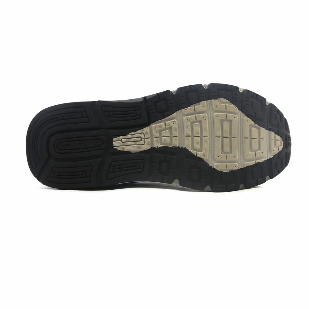 NEW BALANCE 1540 V3 retro New Balance shoe shots