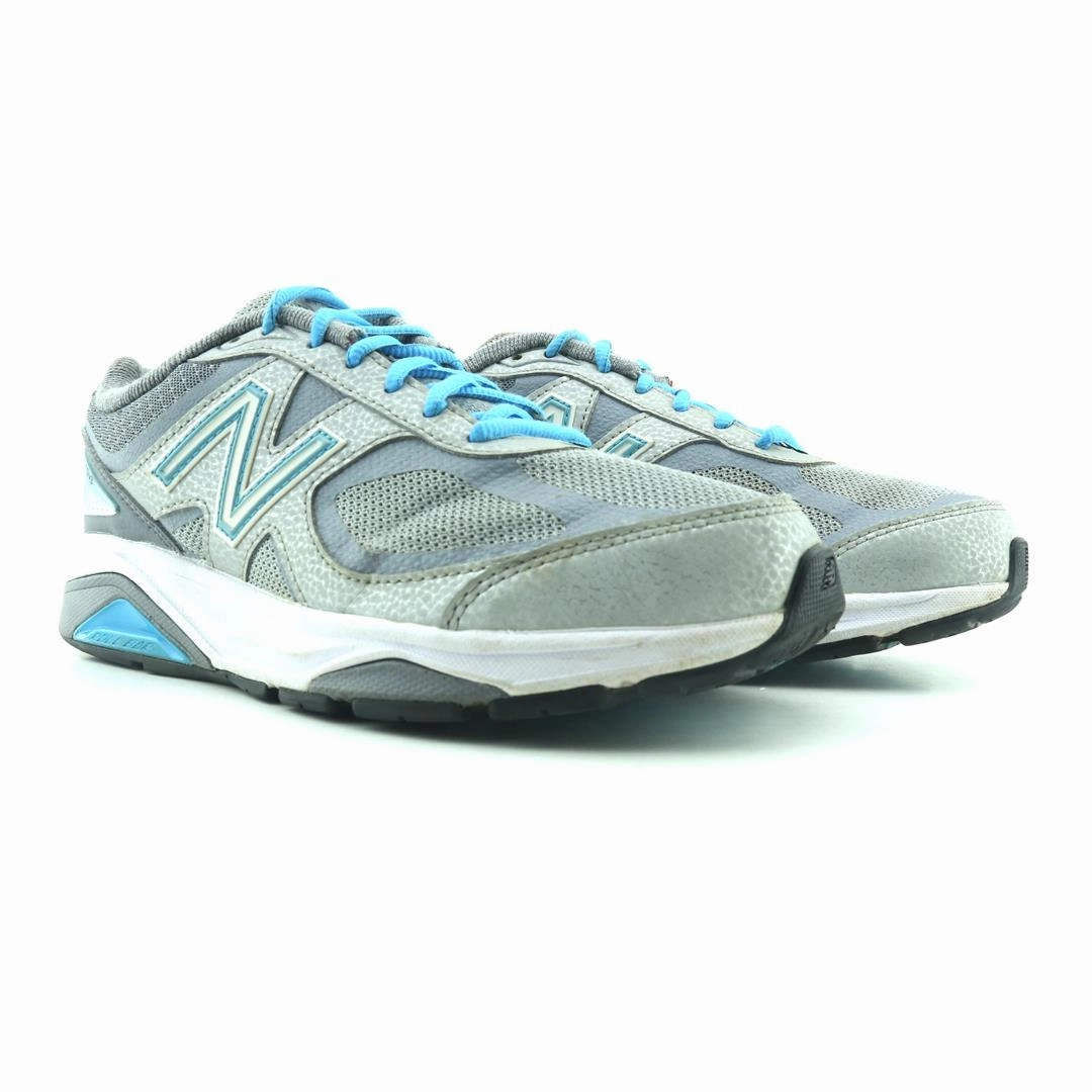 NEW BALANCE 1540V3 New Balance casual shoe looks