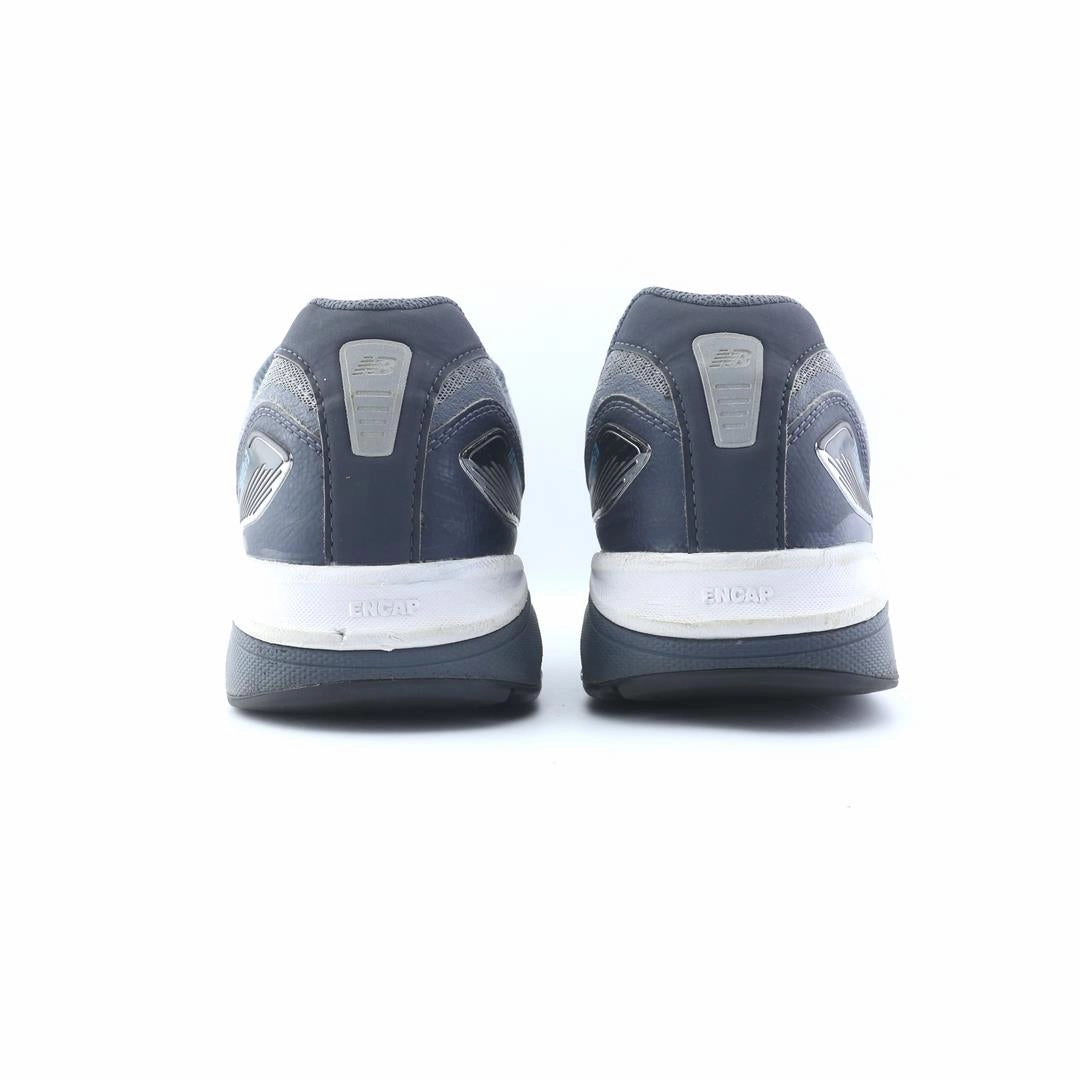 NEW BALANCE 1540V3 New Balance trainer visuals