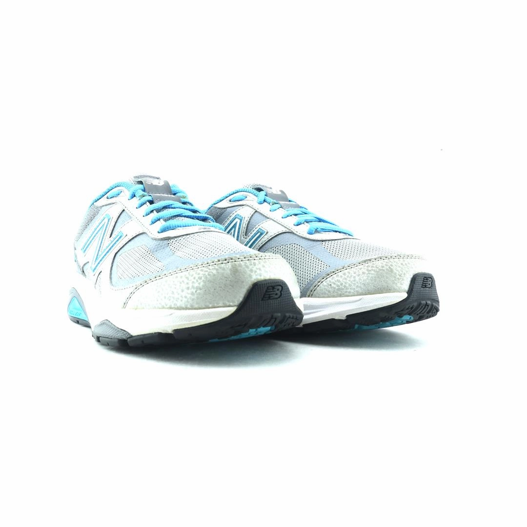 NEW BALANCE 1540V3 stylish New Balance designs