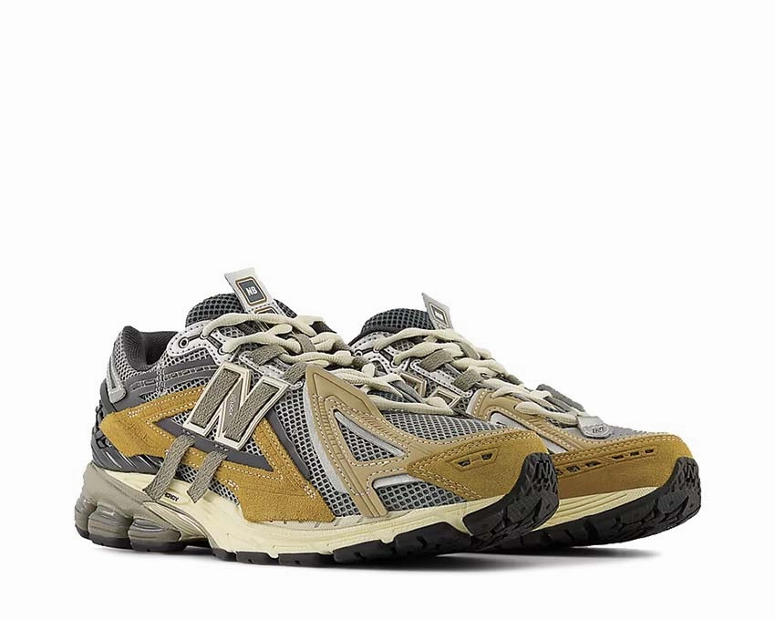 New Balance 1906 Protection Pack New Balance athletic sneakers