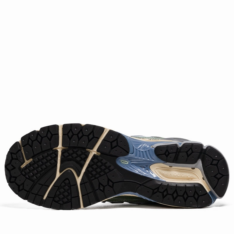 New Balance 1906R - Ice Blue/Melon Water New Balance versatile casual sneakers