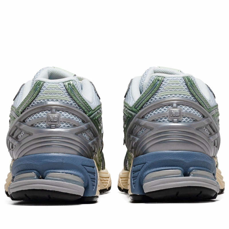 New Balance 1906R - Ice Blue/Melon Water New Balance versatile casual sneakers