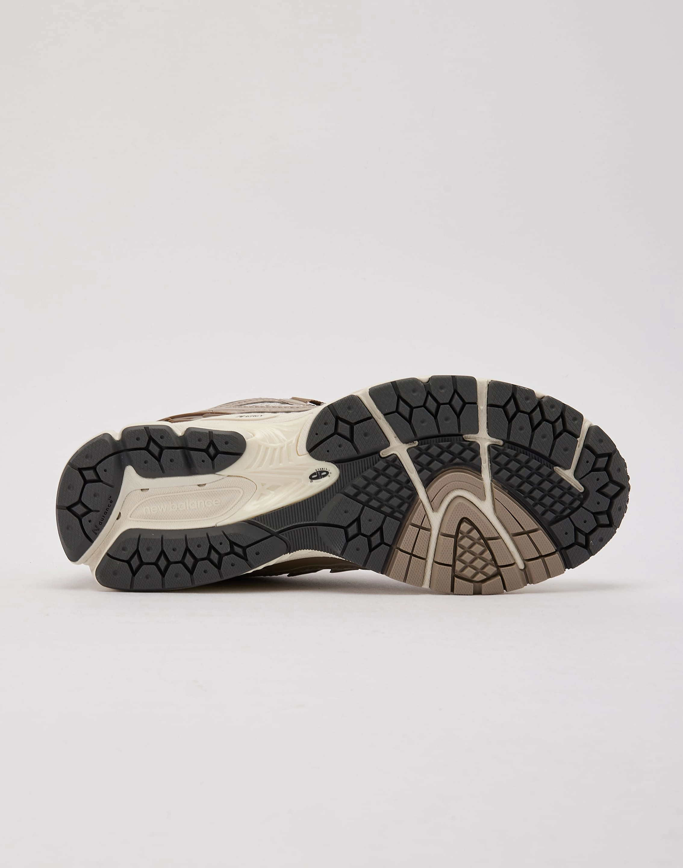 New Balance 1906R Throwback Running Shoes