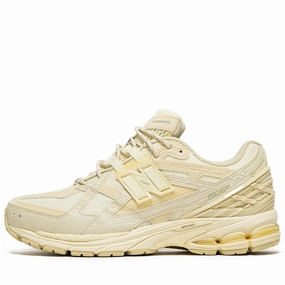 New Balance 1906U - Butter Yellow/Beige New Balance casual trainers with arch support