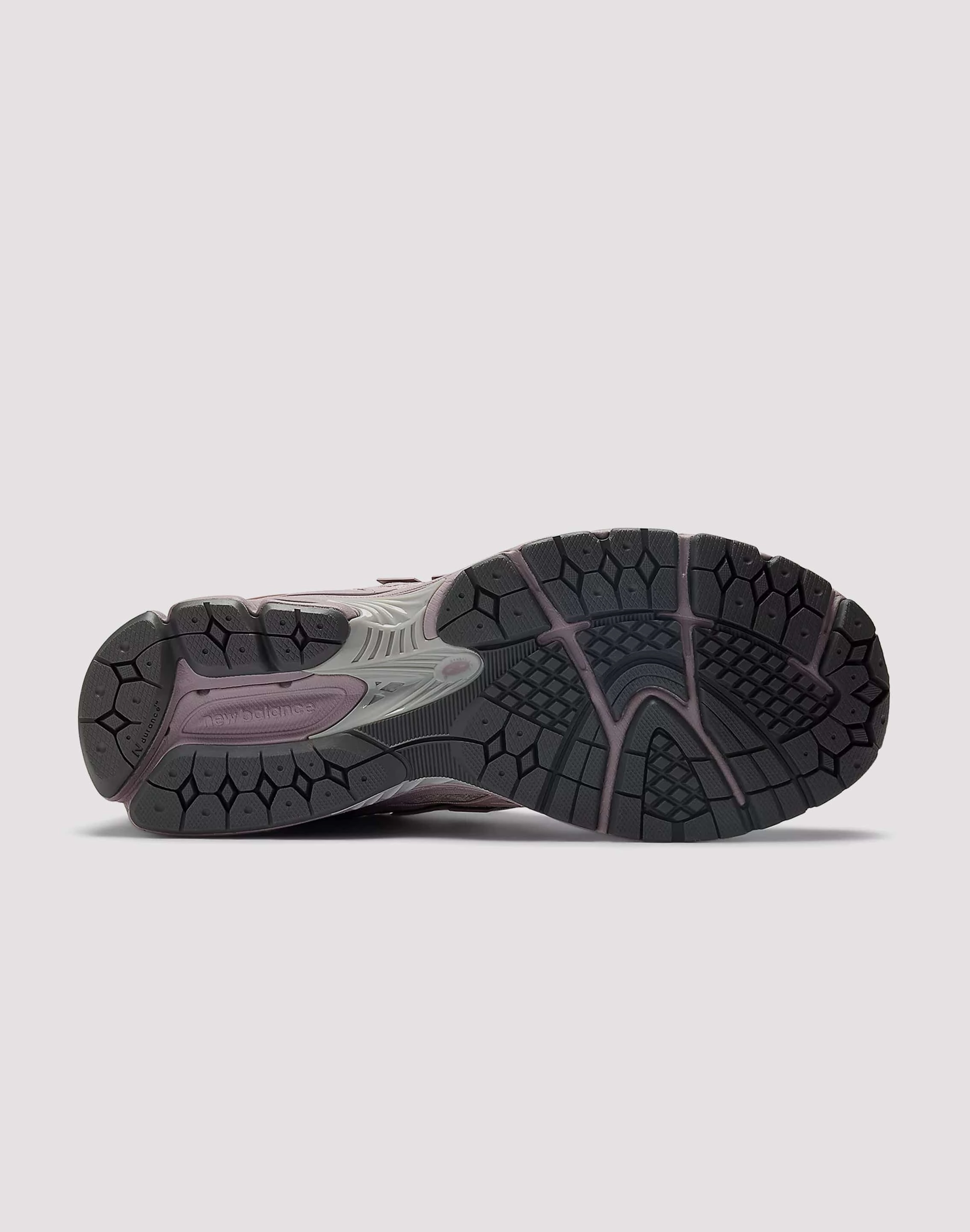 New Balance 1906W Cushioned Shoes