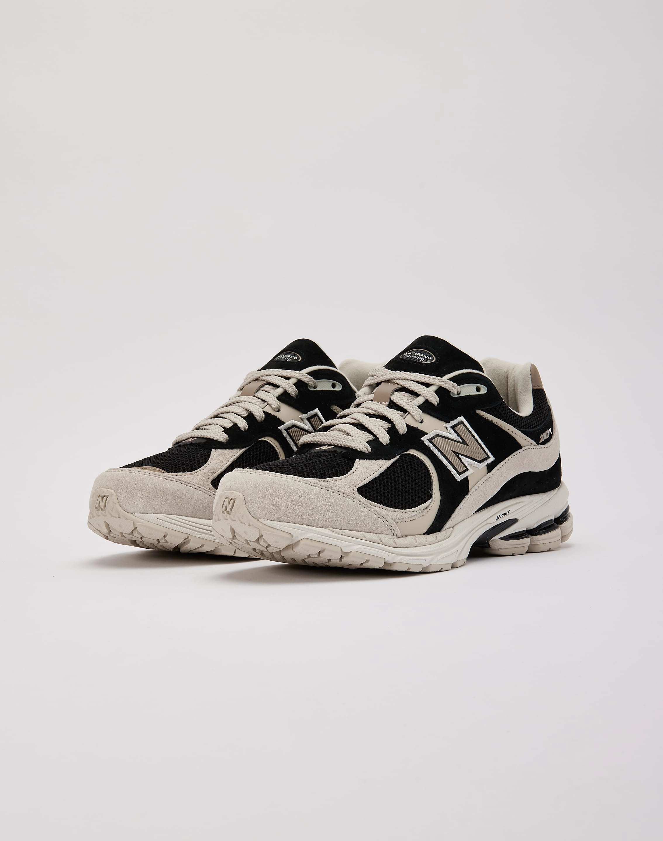 New Balance 2002R Cushioned Shoes