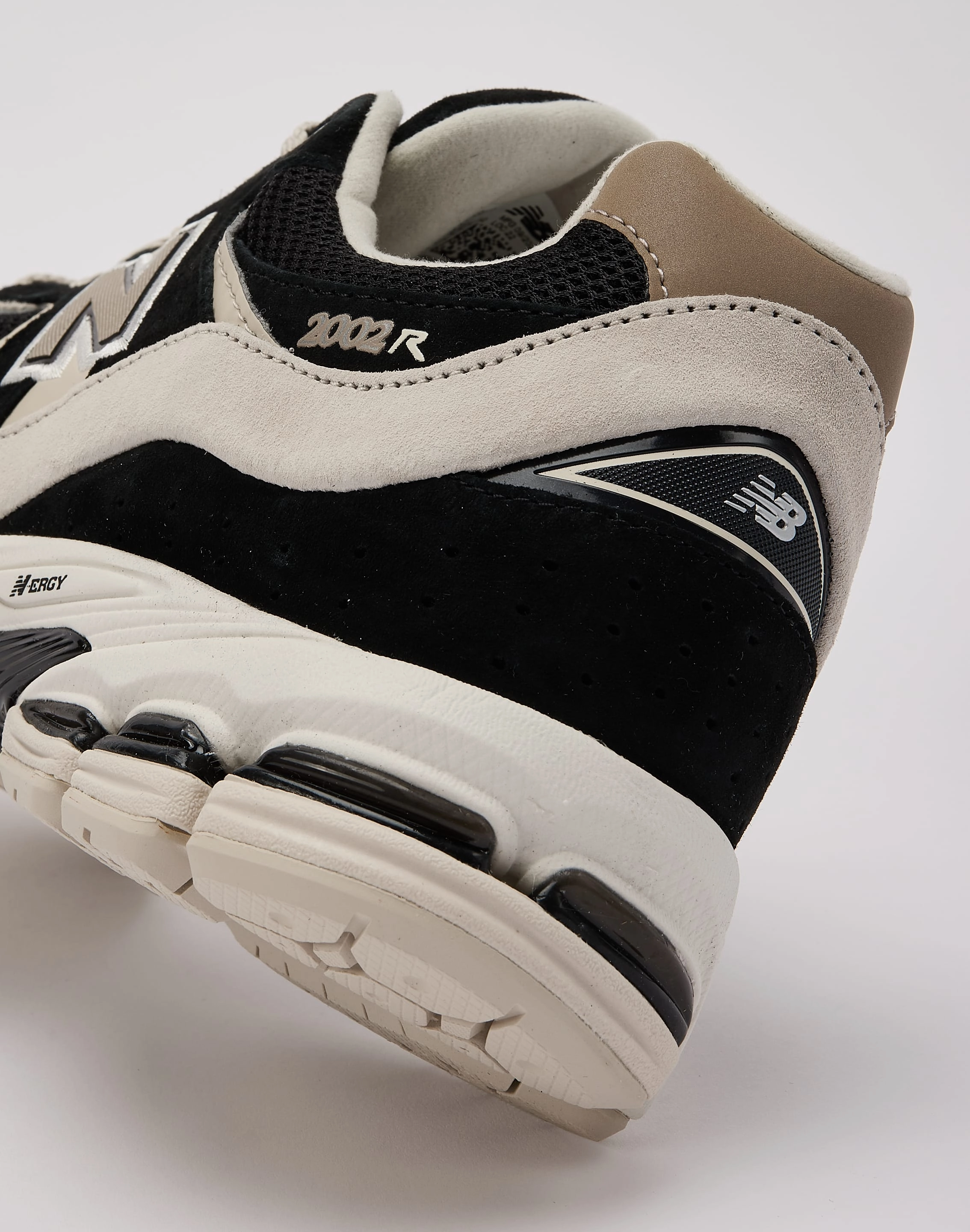 New Balance 2002R Cushioned Shoes