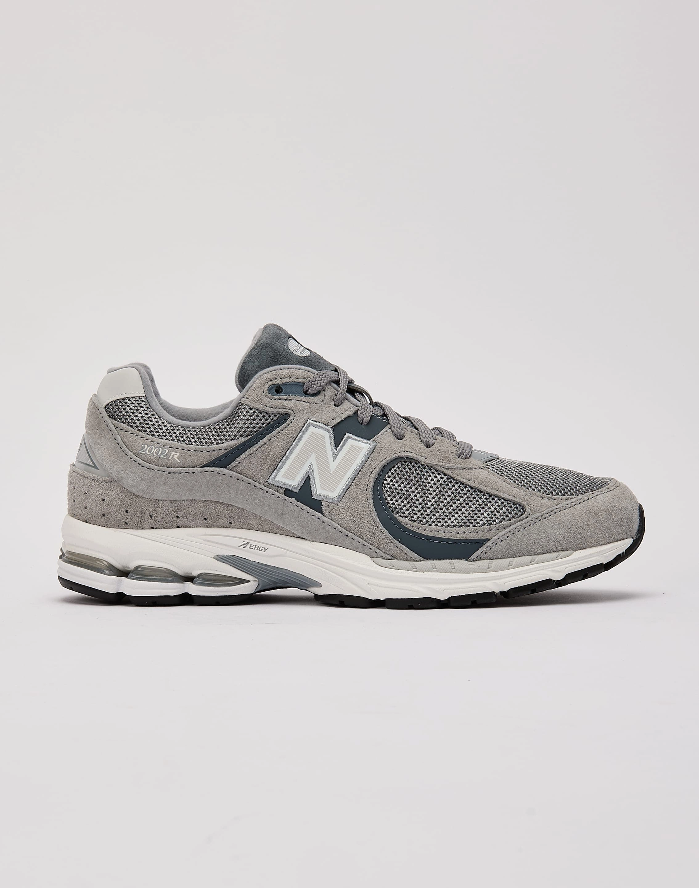 New Balance 2002R New Balance sneakers with cushioned midsoles