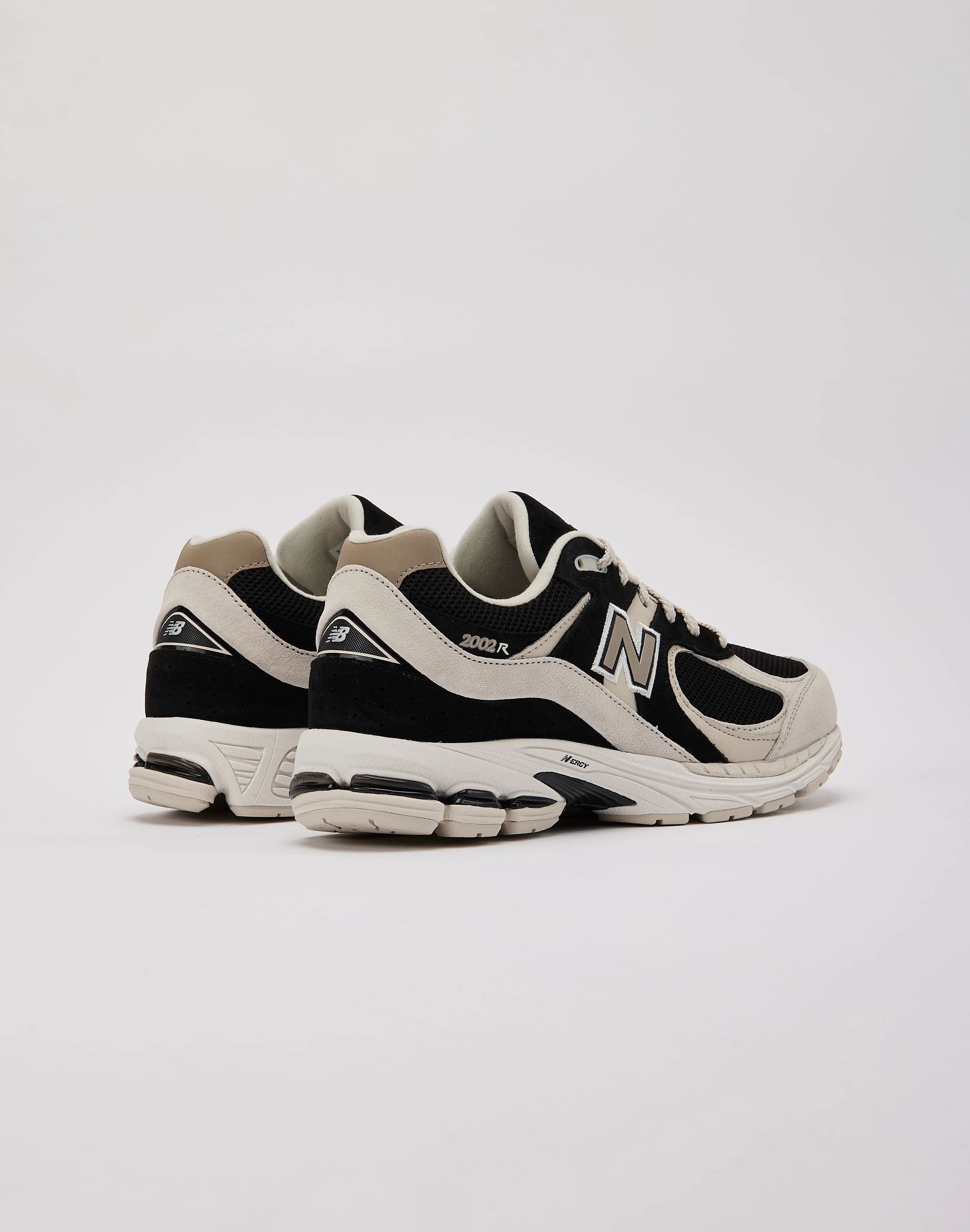 New Balance 2002R Cushioned Shoes