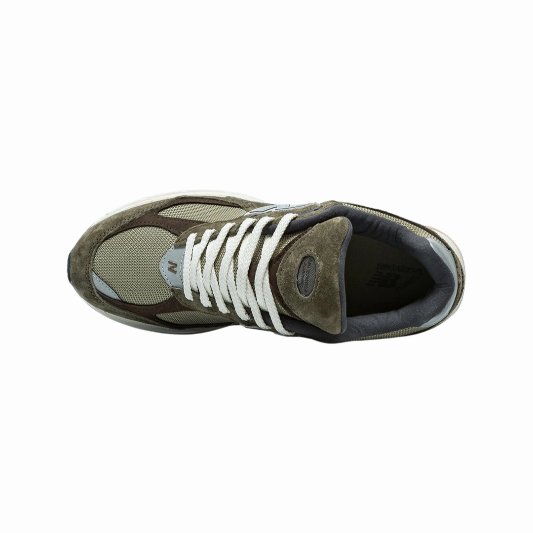 New Balance 2002R Olive Brown M2002RHN Iconic Court Sneakers