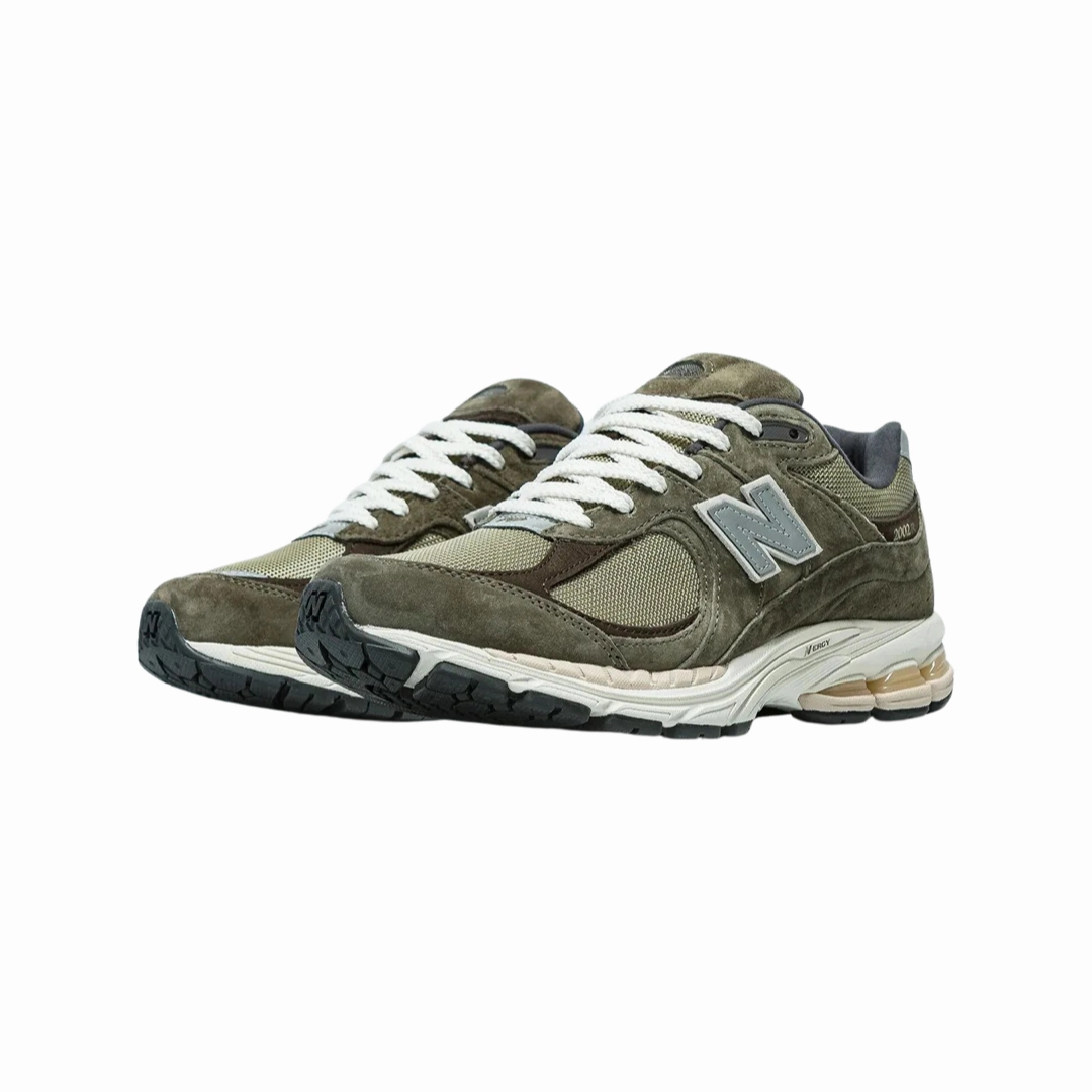 New Balance 2002R Olive Brown M2002RHN Iconic Court Sneakers