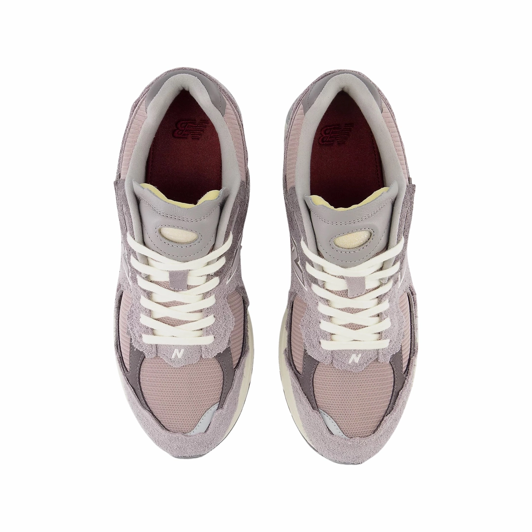 New Balance 2002R Protection Pack LNY Iconic Court Sneakers
