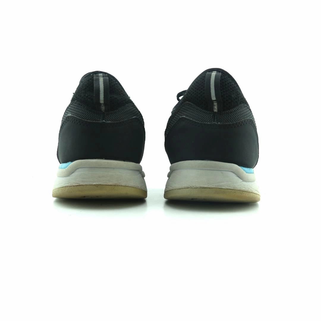 NEW BALANCE 247 New Balance casual shoe looks
