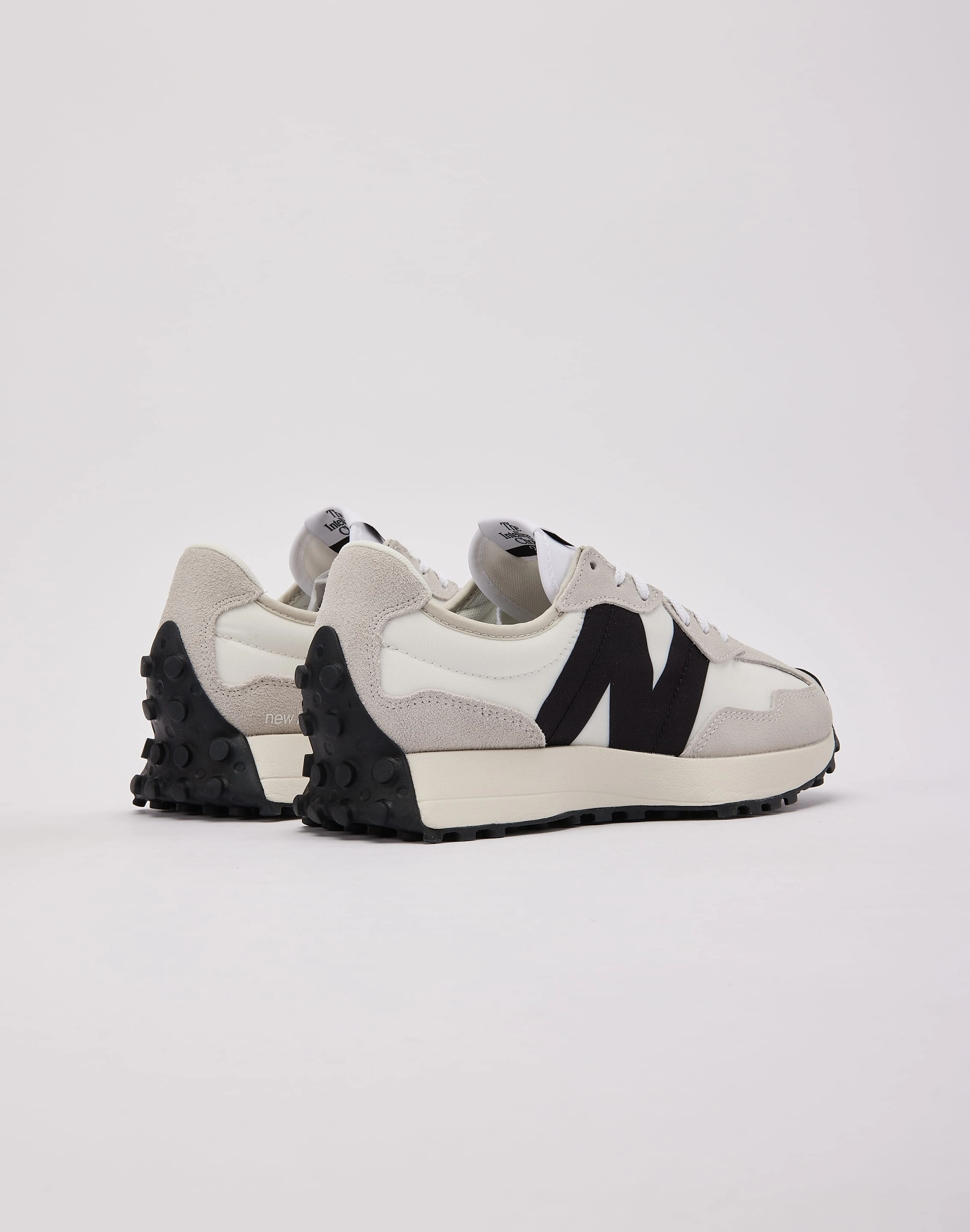 New Balance 327 Cushioned Shoes