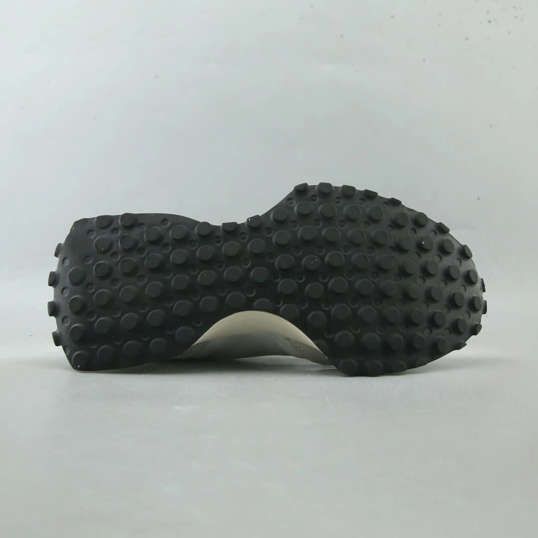 NEW BALANCE 327 New Balance casual shoe looks