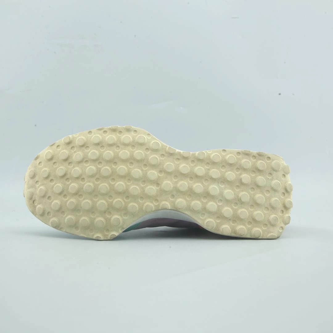 NEW BALANCE 327 New Balance trainer visuals
