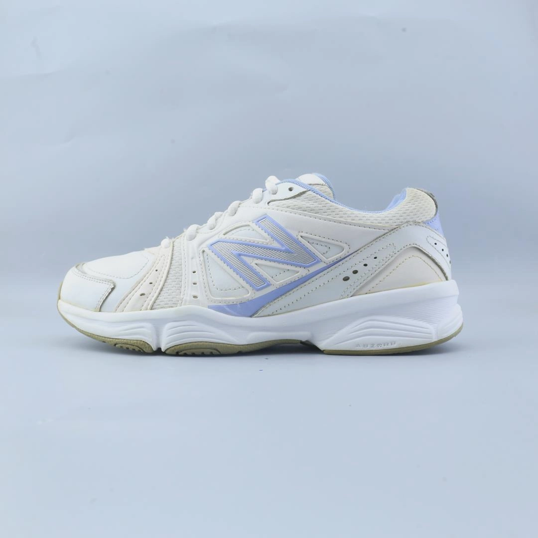 NEW BALANCE 519 New Balance supportive sneaker models