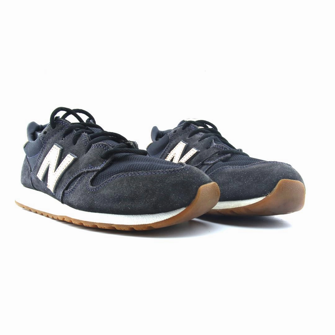 NEW BALANCE 520 V2 New Balance casual shoe looks
