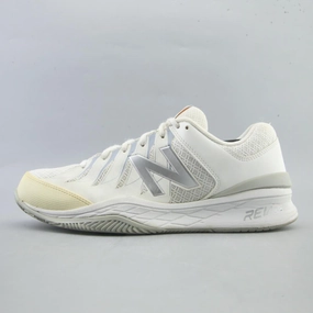 NEW BALANCE 520V7 New Balance athletic performance footwear