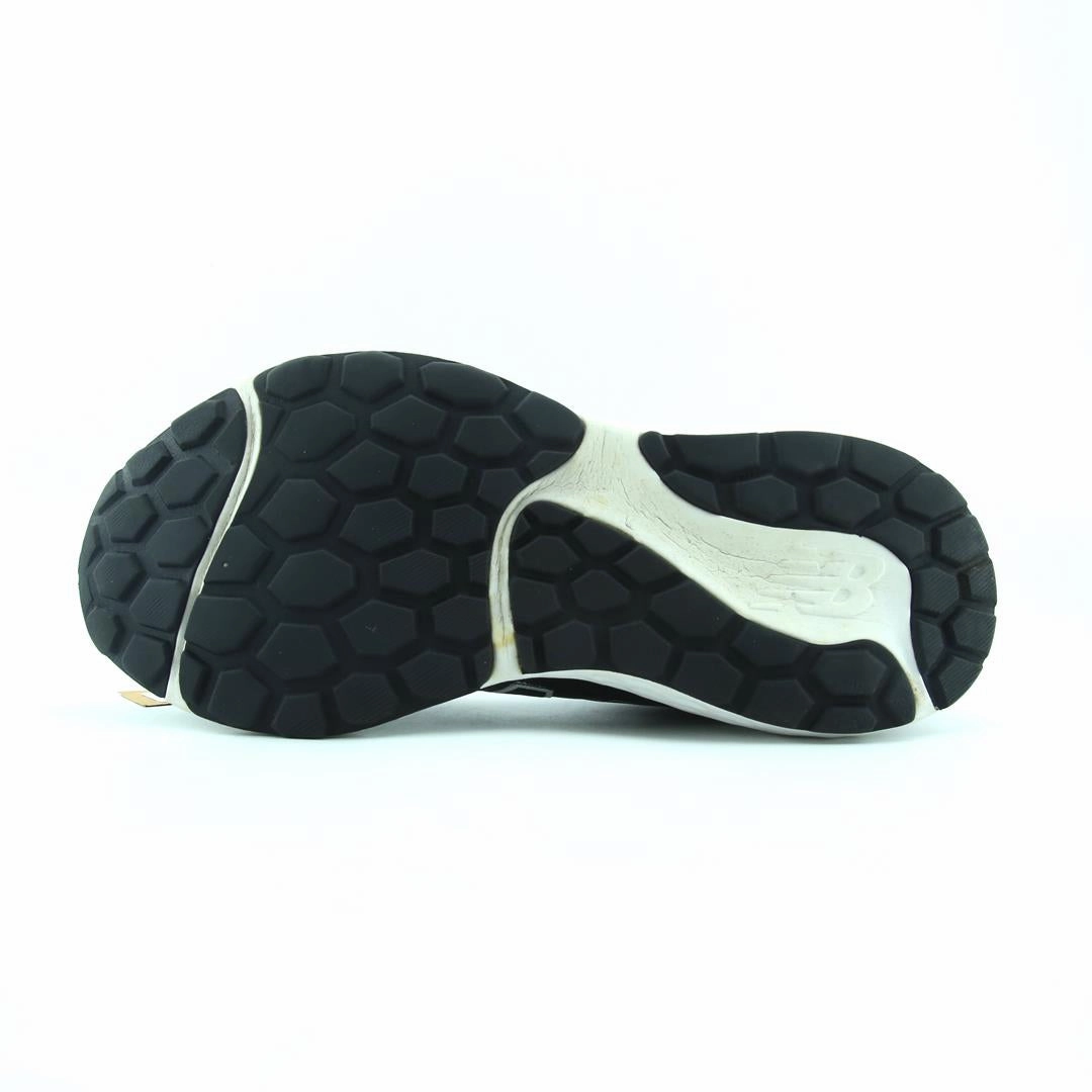 NEW BALANCE 520V7 New Balance trainer visuals