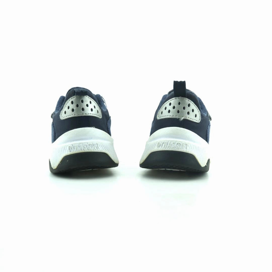 NEW BALANCE 545 New Balance trainer visuals