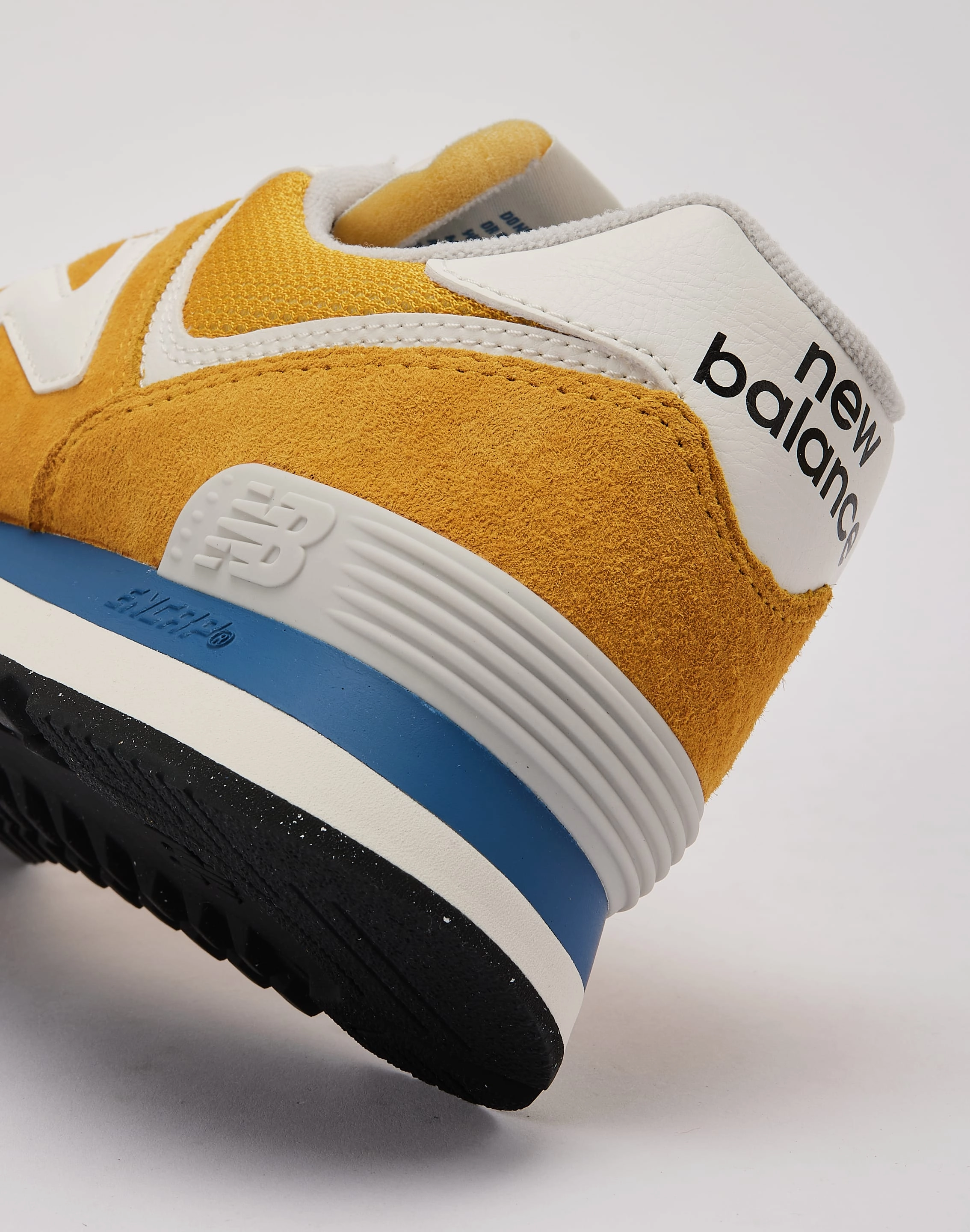 New Balance 574 Cushioned Shoes