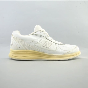 NEW BALANCE 577 New Balance comfortable everyday shoes