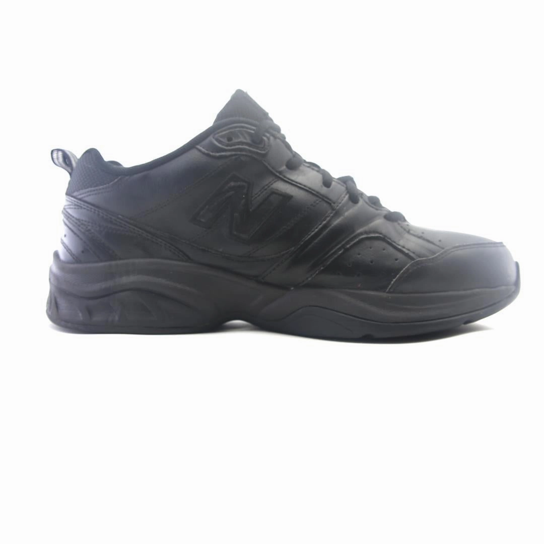NEW BALANCE 623 V2 retro New Balance shoe shots