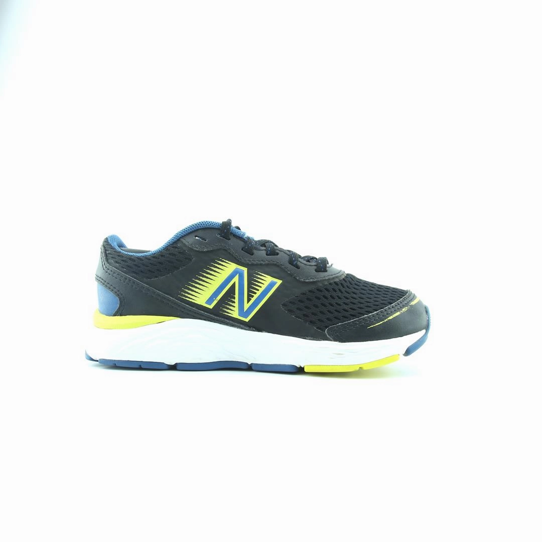 NEW BALANCE 68V6 stylish New Balance designs