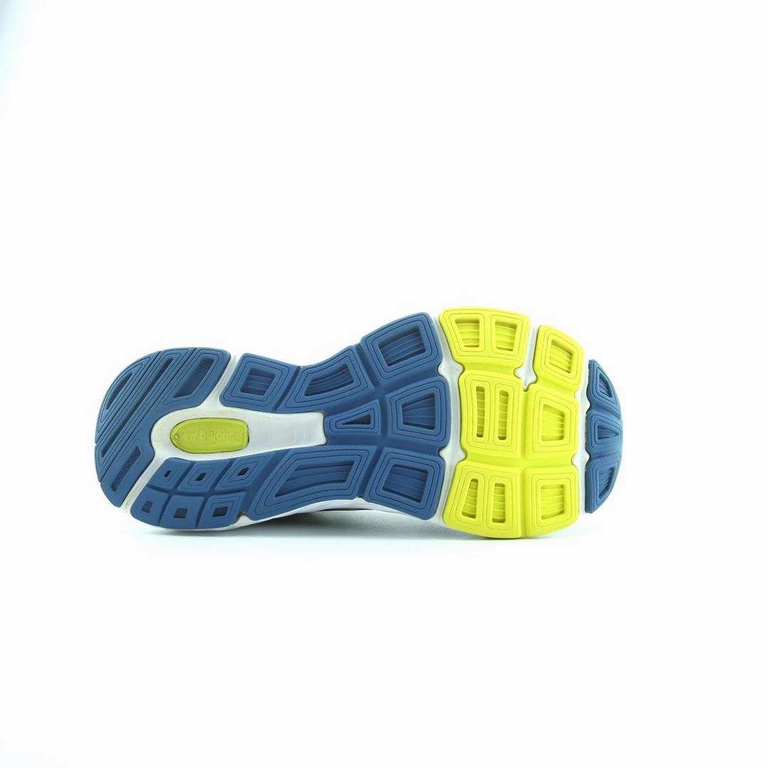 NEW BALANCE 68V6 stylish New Balance designs