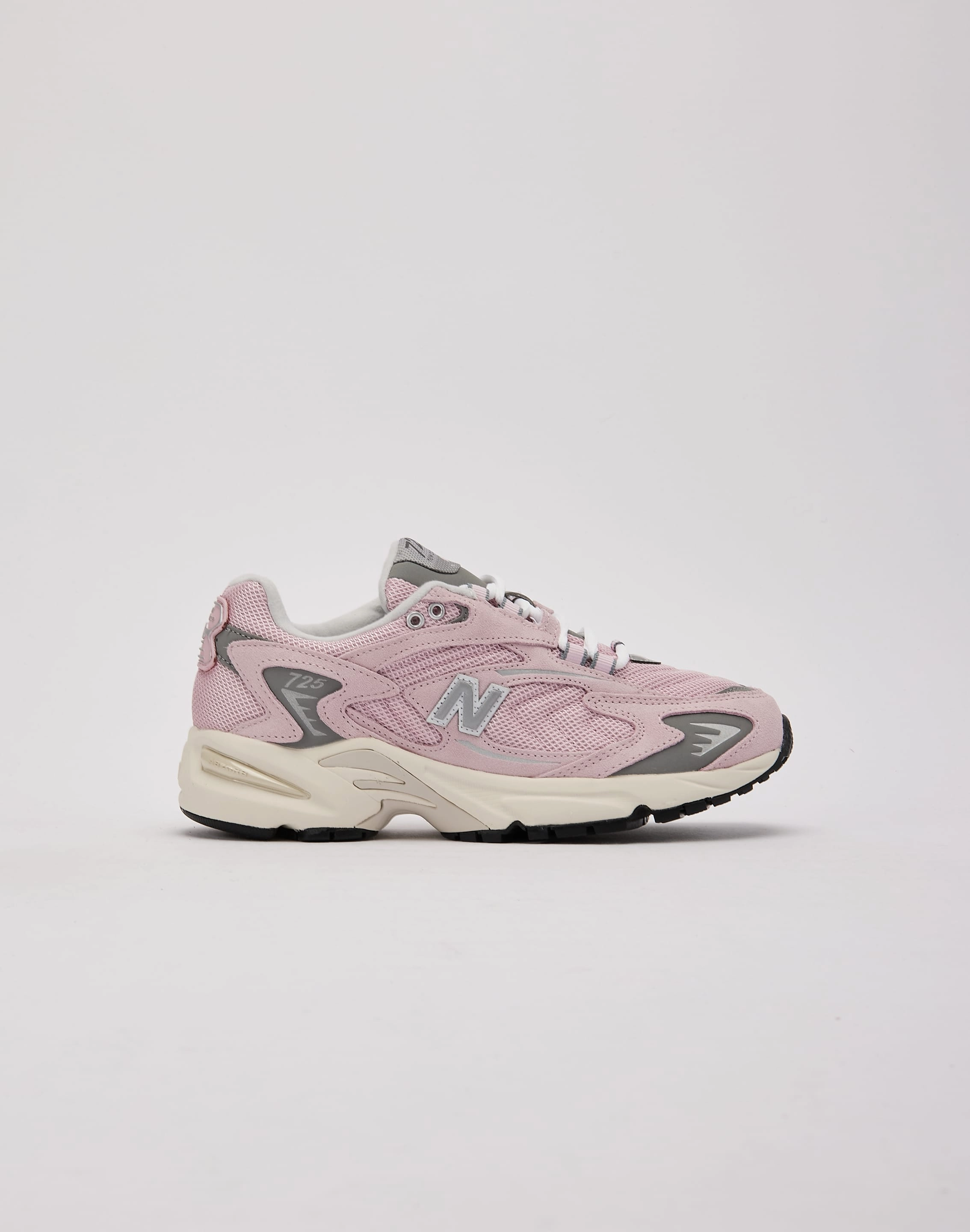 New Balance 725v1 Grade-School New Balance sneakers with cushioned midsoles