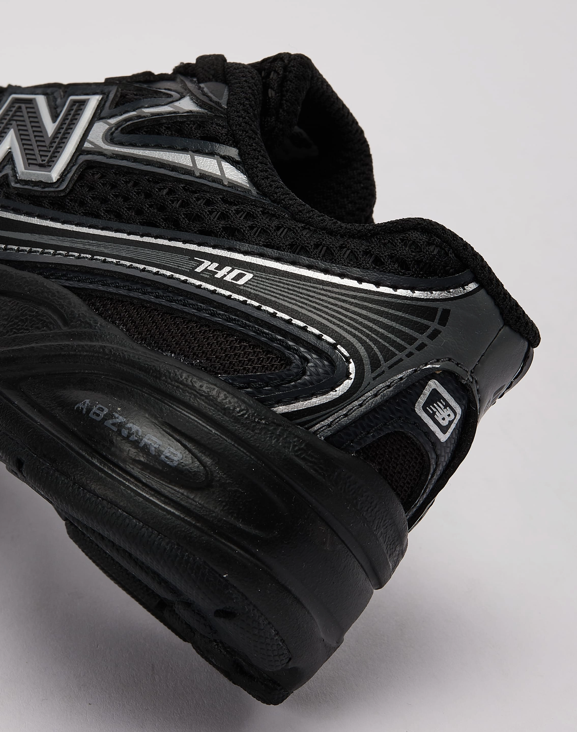 New Balance 740 Bungee Pre-School Chunky Style Sneakers