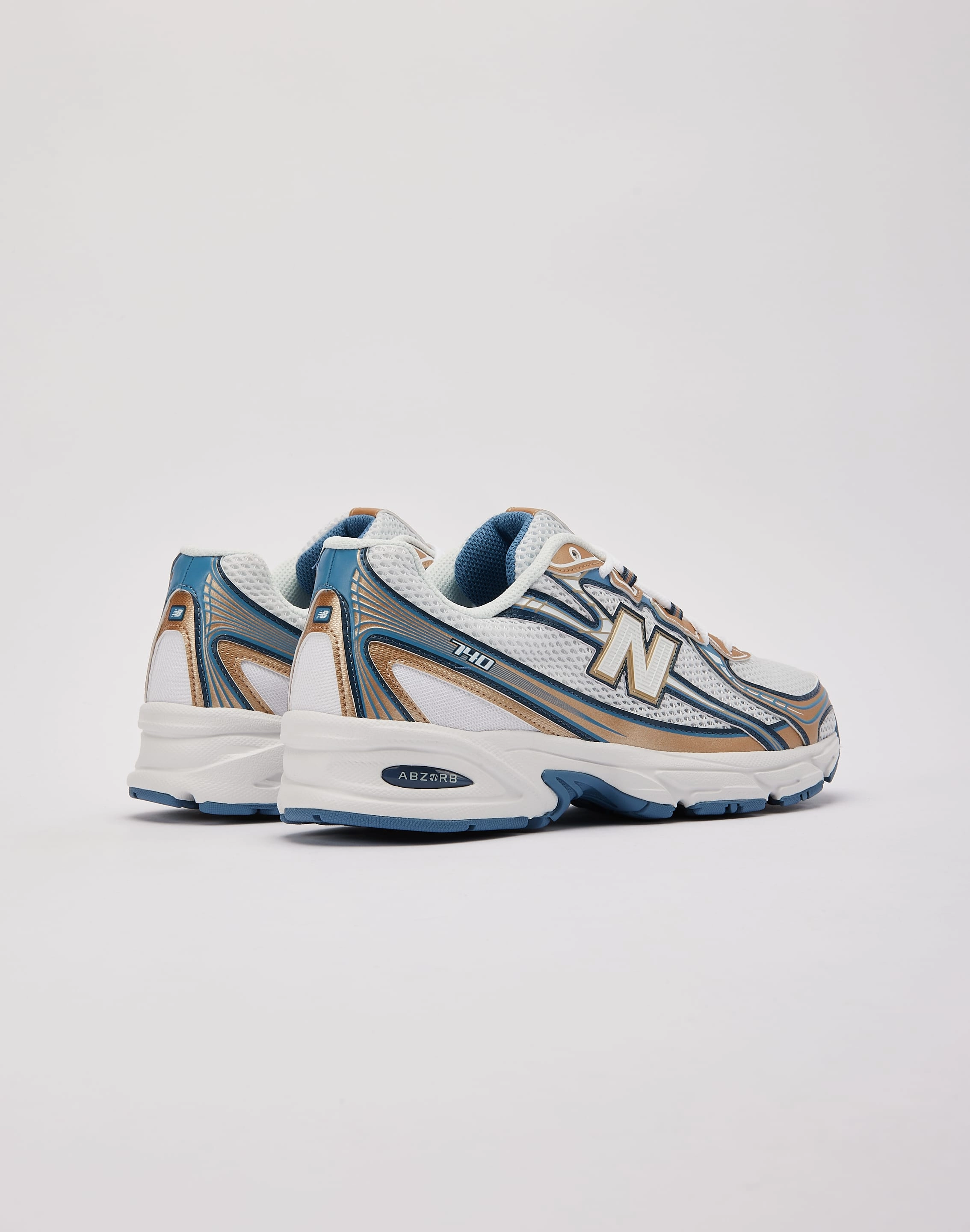 New Balance 740 Cushioned Shoes