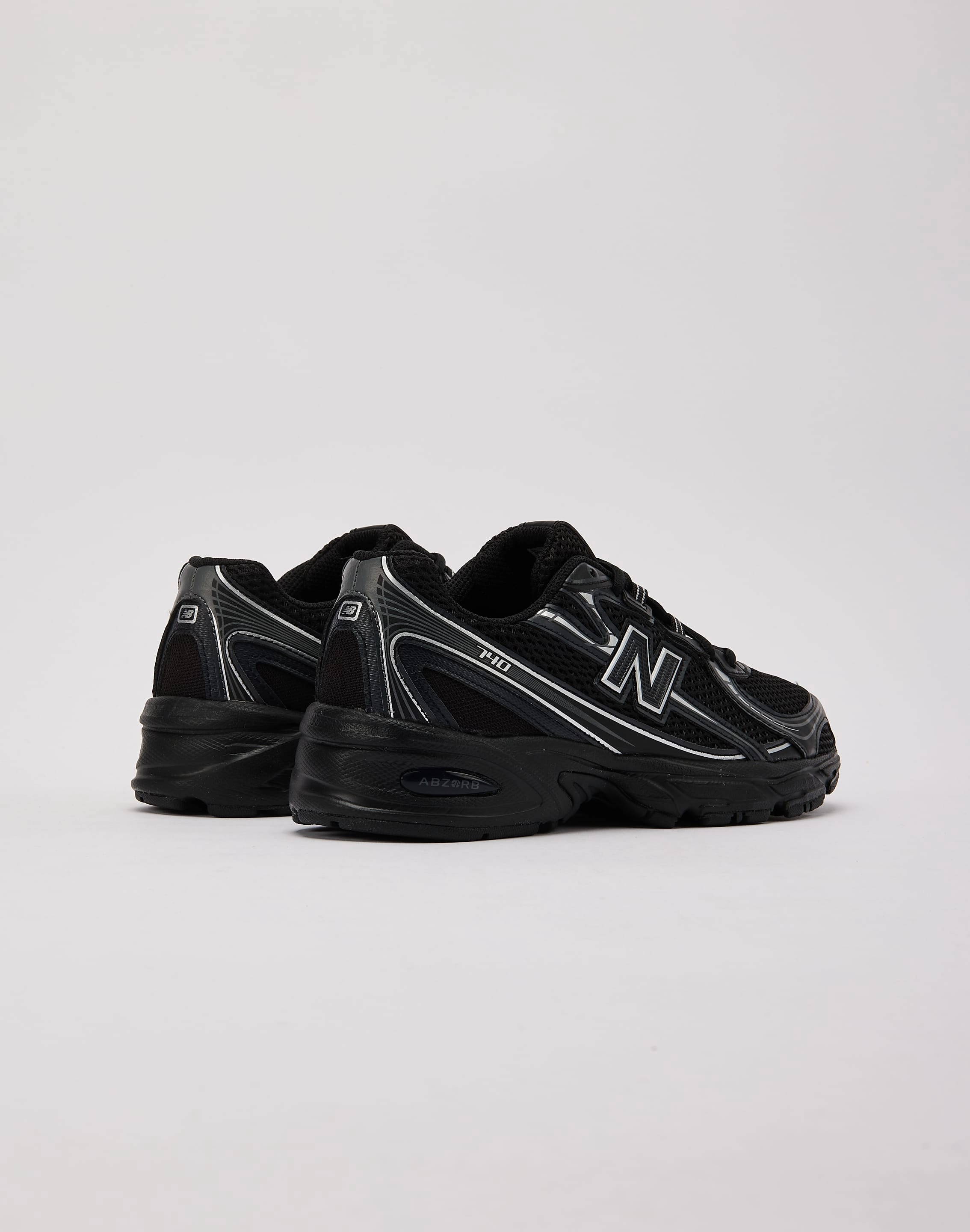 New Balance 740 Grade-School Chunky Style Sneakers