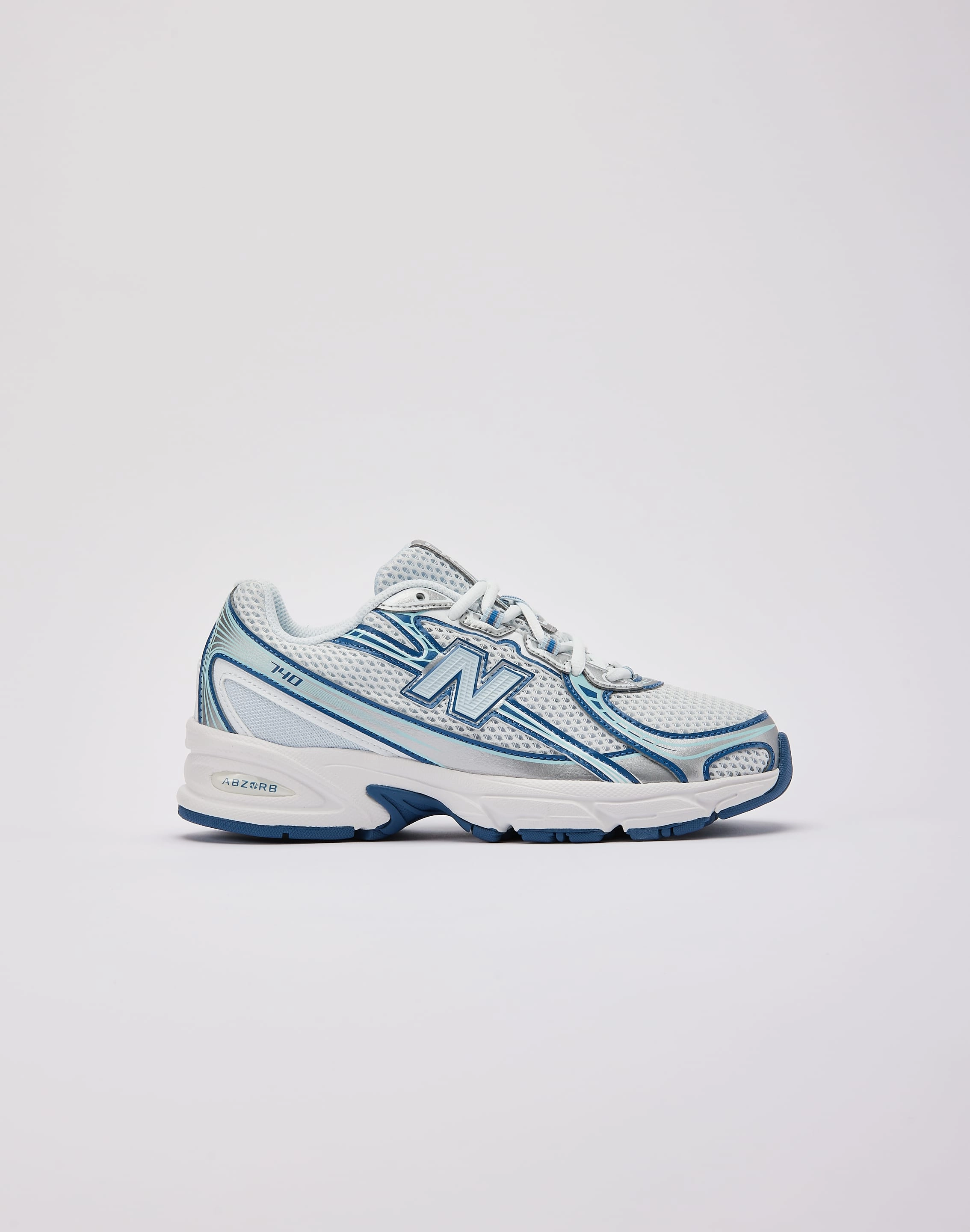 New Balance 740 Grade-School New Balance sneakers with cushioned midsoles