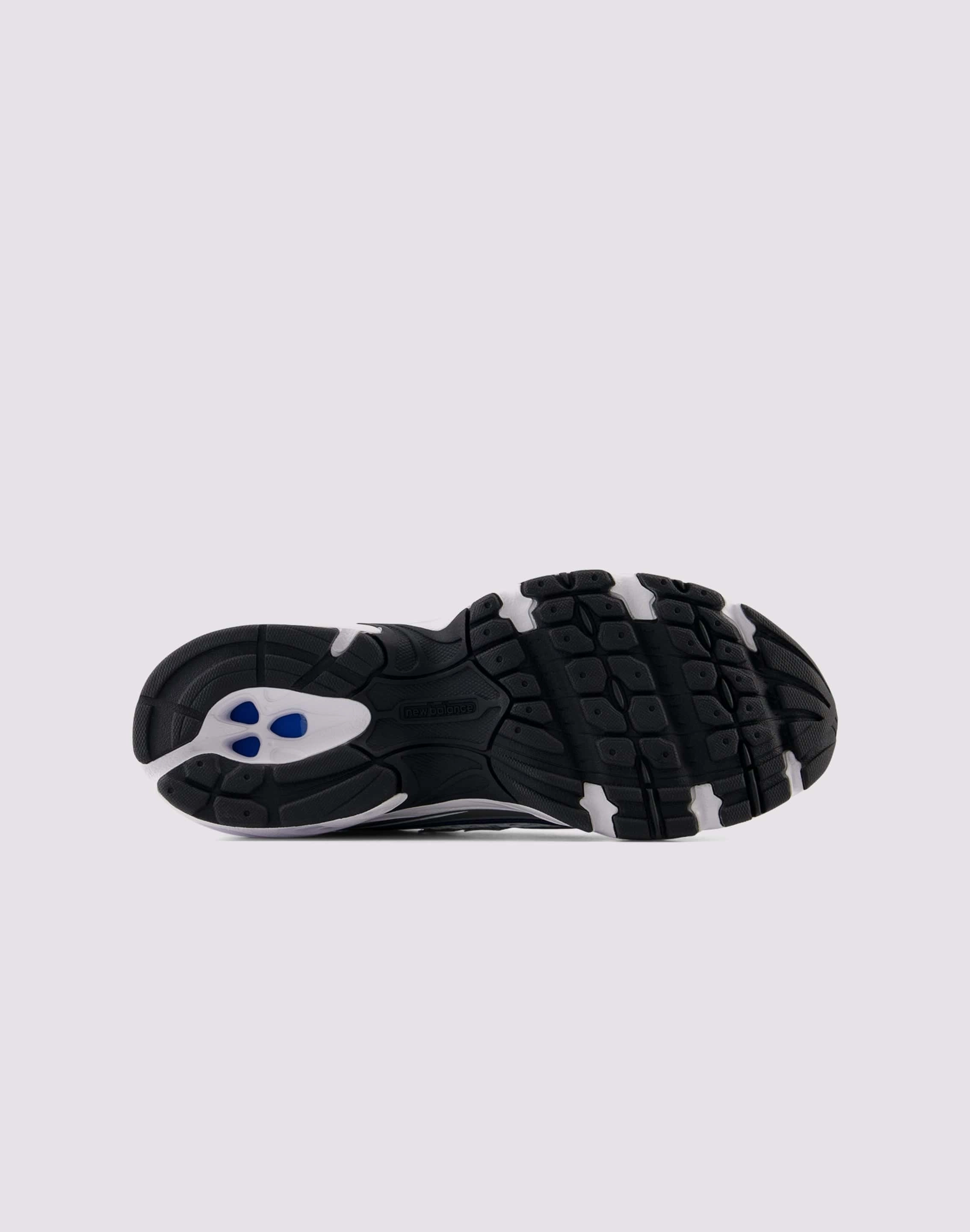 New Balance 740 Grade-School Cushioned Shoes