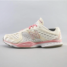 NEW BALANCE 805 New Balance comfortable everyday shoes