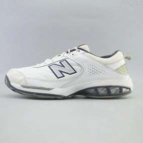 NEW BALANCE 806 New Balance athletic performance footwear